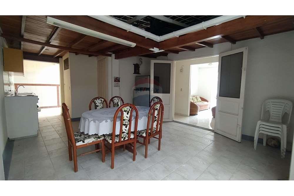 Single family home in flandes